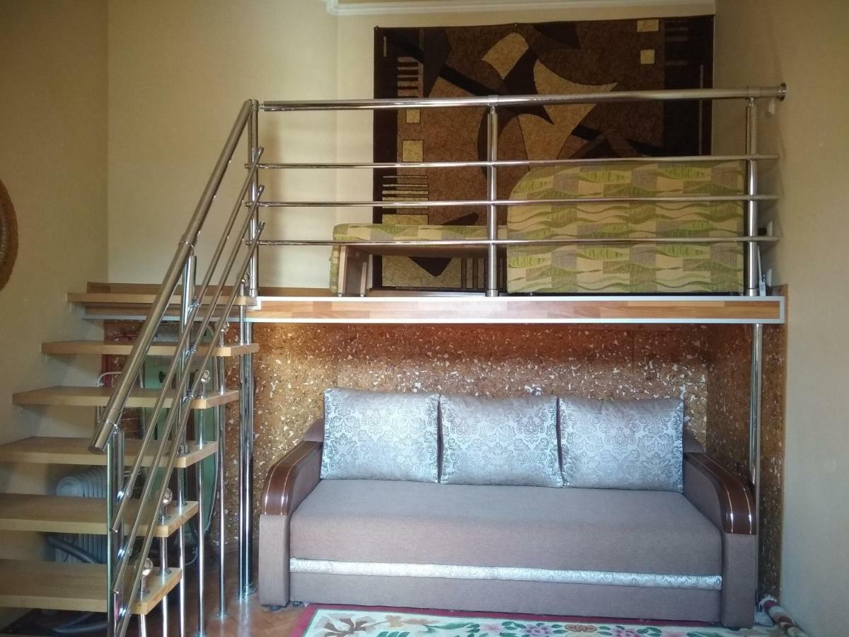 Pleasurable Apartment Near The Khotkevych Palace Leopoli Esterno foto